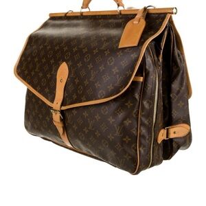 Louis Vuitton Vintage Monogram Sac Chasse Hunting Bag. EUC